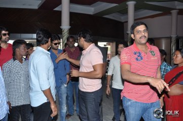 Pandavulu Pandavulu Tummeda Team Visits Theatres in Hyderabad